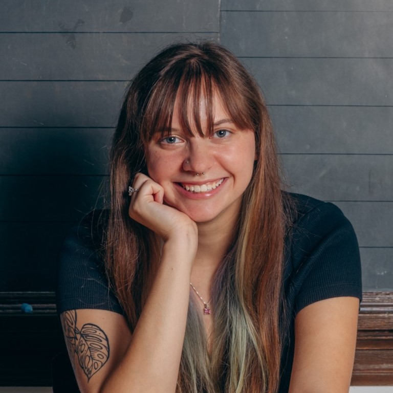 Headshot of Abby Carmichael.